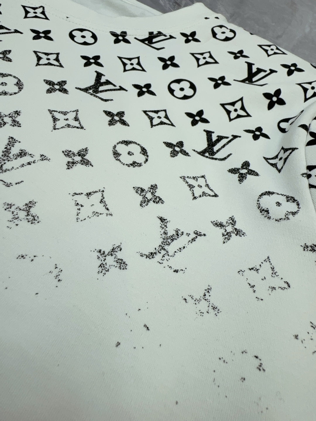 Lvv Autumn and Winter long-sleeved T-shirt 0725092401