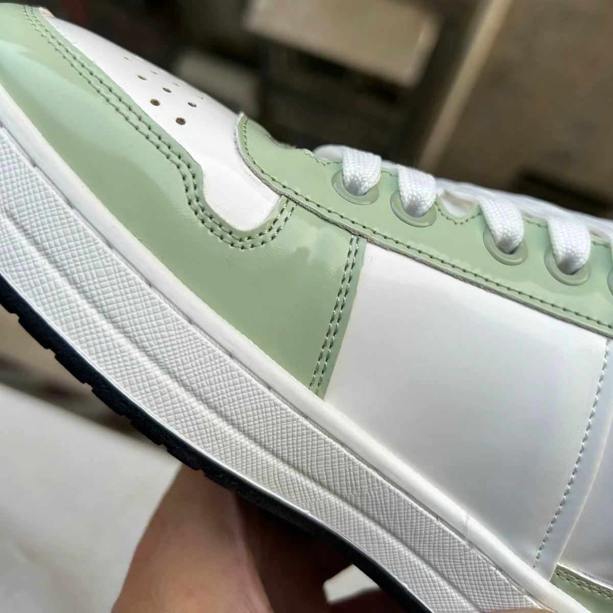 P New Women's Shoes Casual Shoes Triangle Buckle Lace-up Sneakers 1024060508