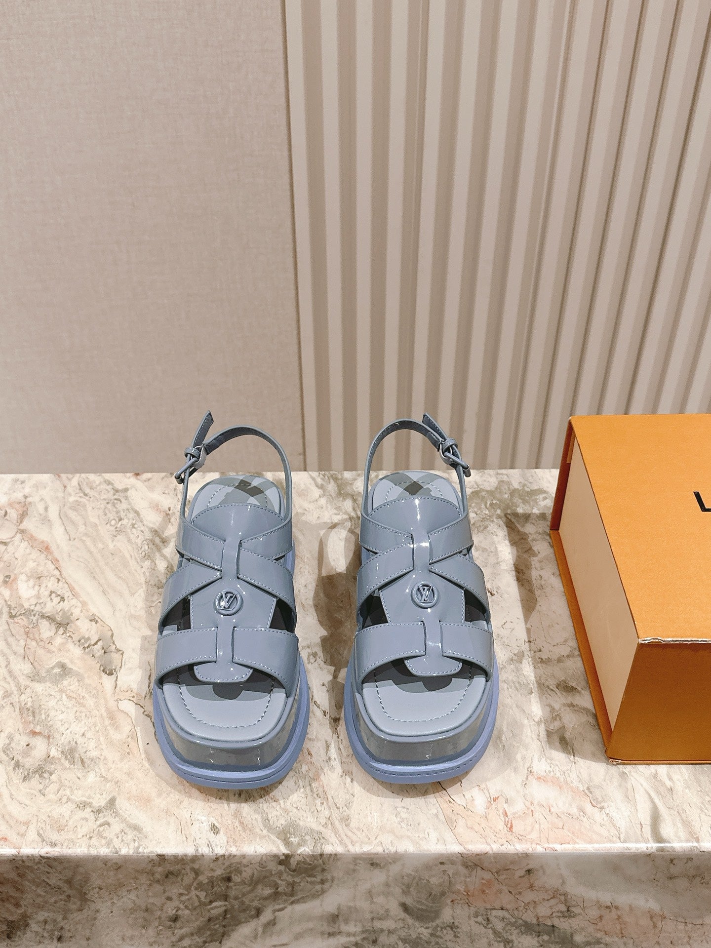 Lvv fashion thick-soled sandals 0725042802