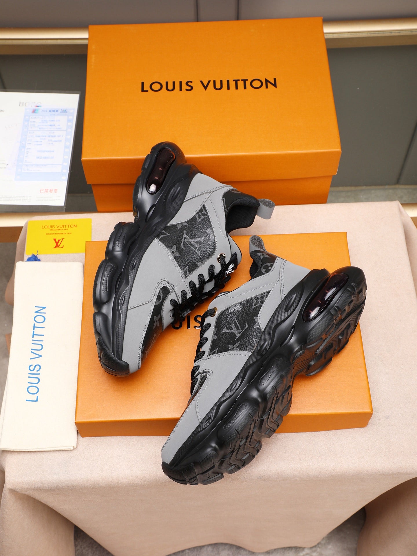 Lvv 25ss Autumn New Printed sports shoes 0725081801