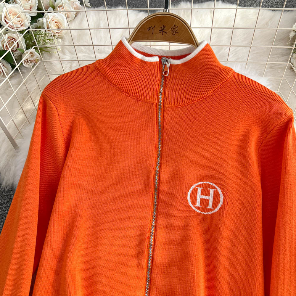 Embroidered sweater long-sleeved top two-piece set 9000910001