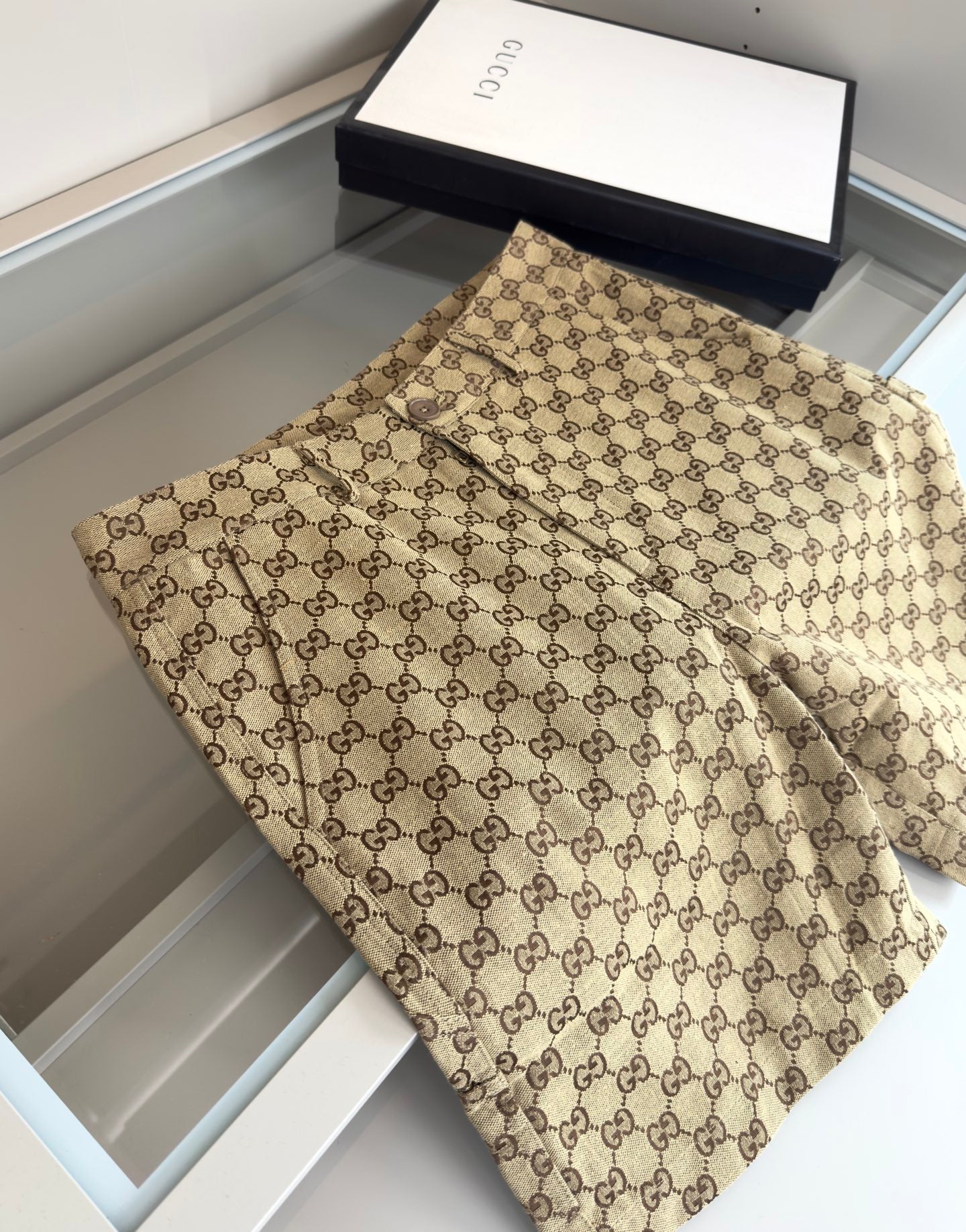 GG Fashion printed shorts 0725061606