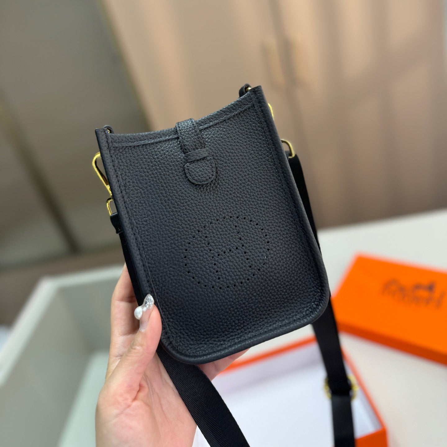 Mini Evelyn Shoulder Bag 1824031915