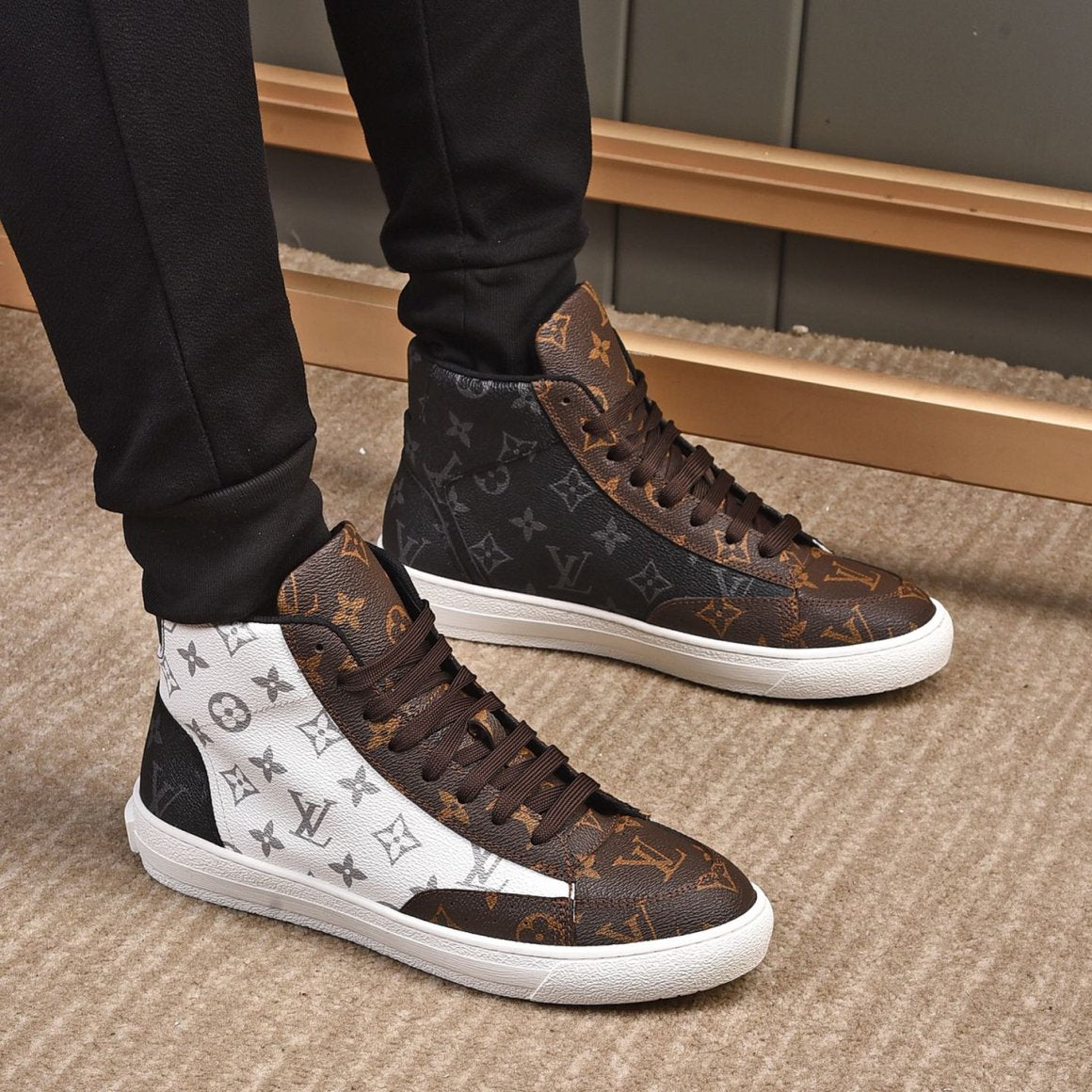 Trendy Pattern Leather High-top Shoes