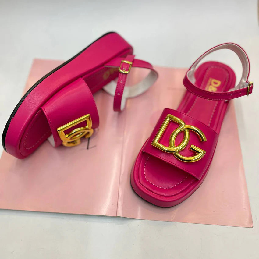 New Fashion Classic Versatile Thick Sole Sandals 1024062020