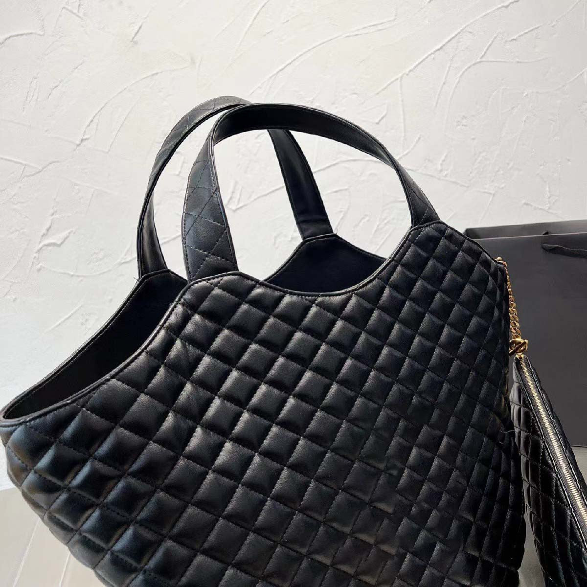 Icare Maxi Shopping Bag