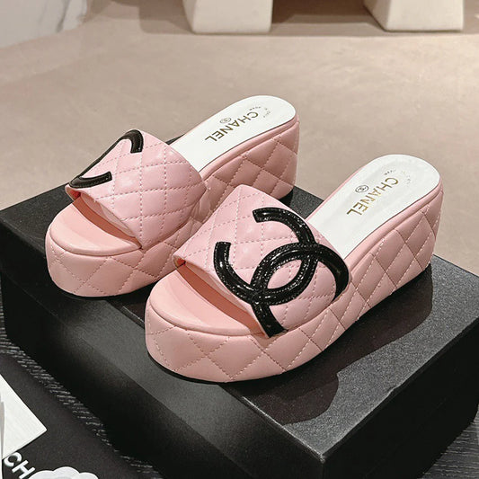 New style diamond grid thick sole sponge cake slope heel sandals 1024062802