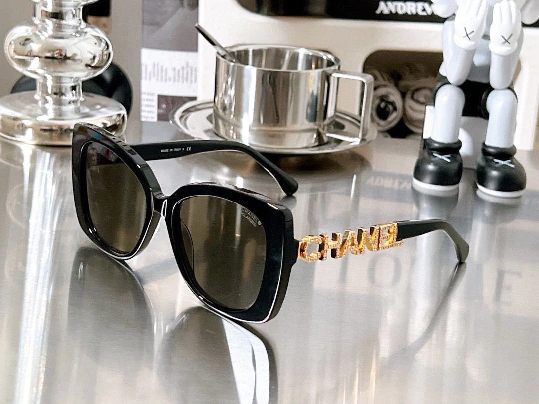 Black Frame Plain UV Protection SunglassesPD05202411904