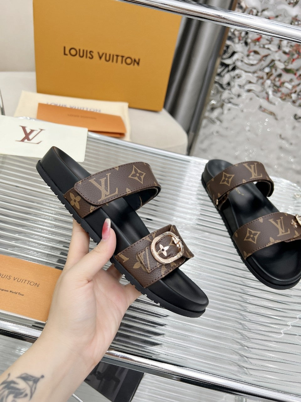 Lvv25ss new slippers 07250721003