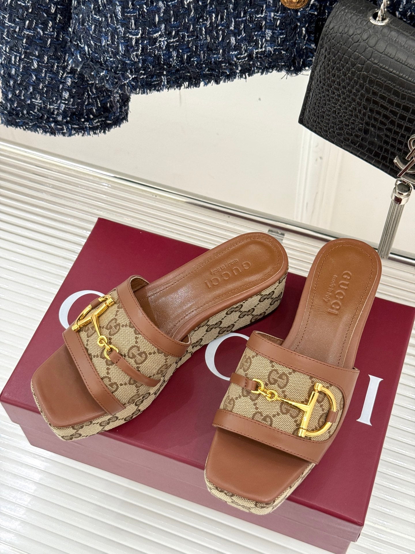 GG Thick-soled slippers with horse bit buckles 0725102402