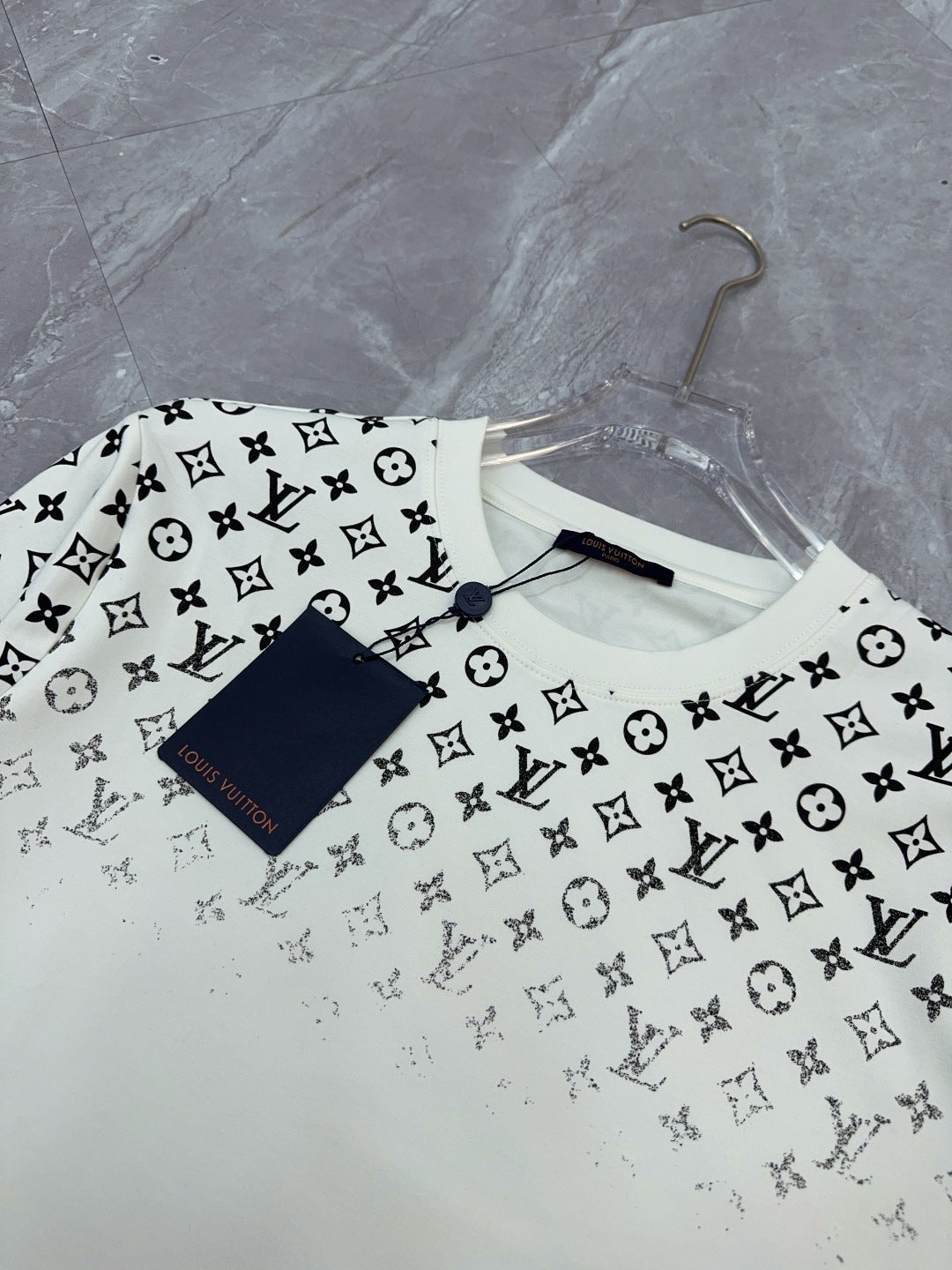 Lvv Autumn and Winter long-sleeved T-shirt 0725092401