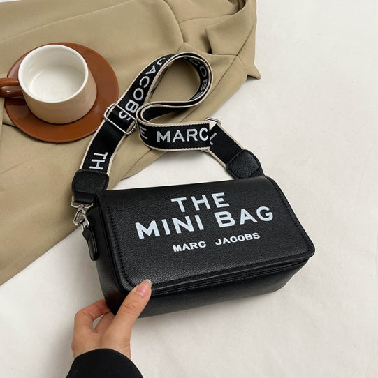 Ladies' fashionable single-shoulder bag 2025072907