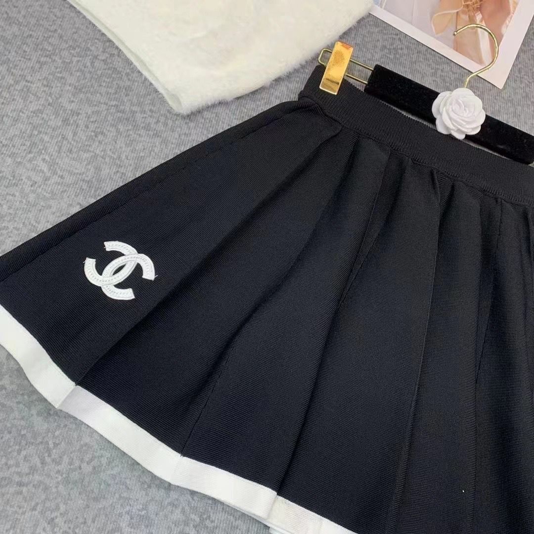 Fashionable retro pleated skirt PD10052515