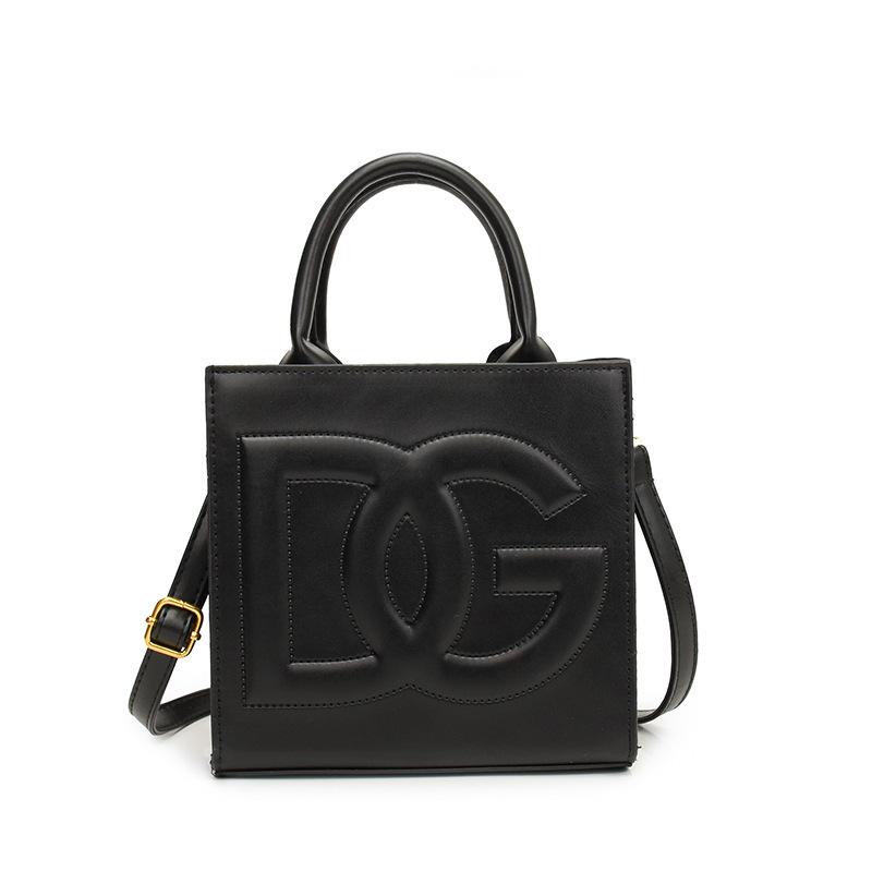 New Fashion Versatile Handbug 1023121903