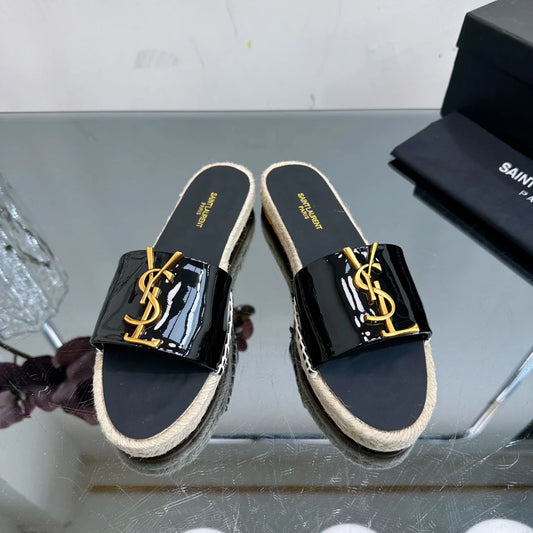 New fashionable and versatile casual sandals 0724030509