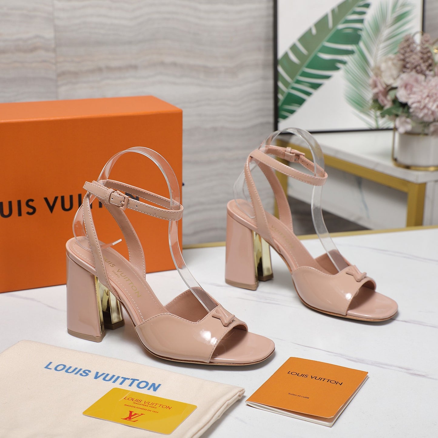 Lvv 25ss new high-heeled sandals 0725102305