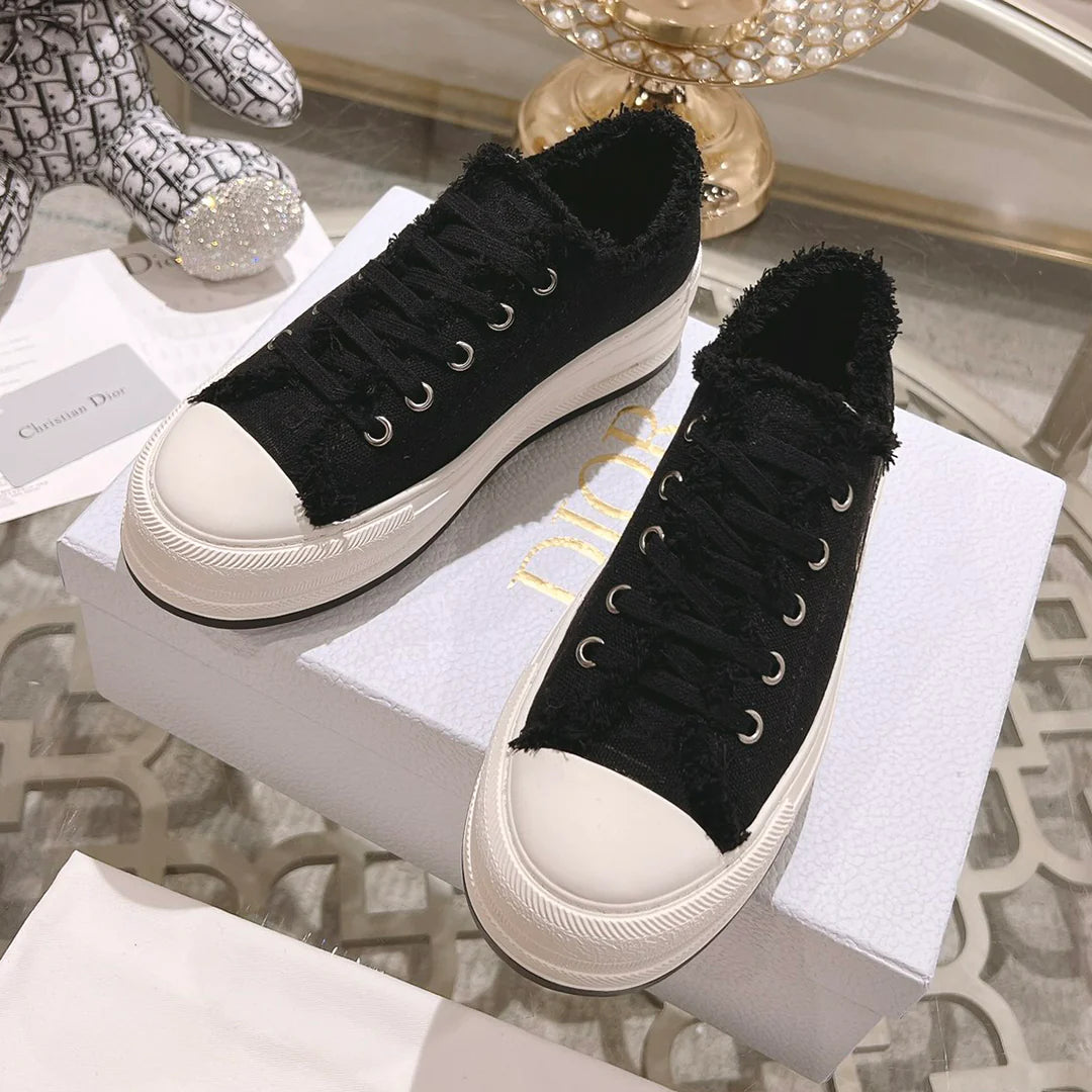 Ladies new fashion versatile sneakers 1024032813