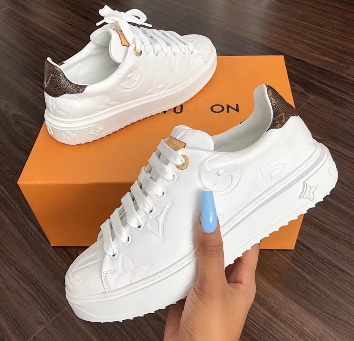 WHITE FASHION LEISURESNEAKERS