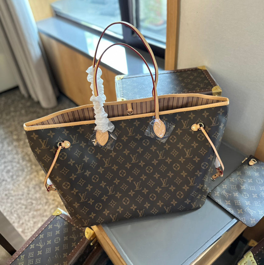 Ladies Fashion Luxury V Logo Classic Color The Neverfull Bag KL0224061804