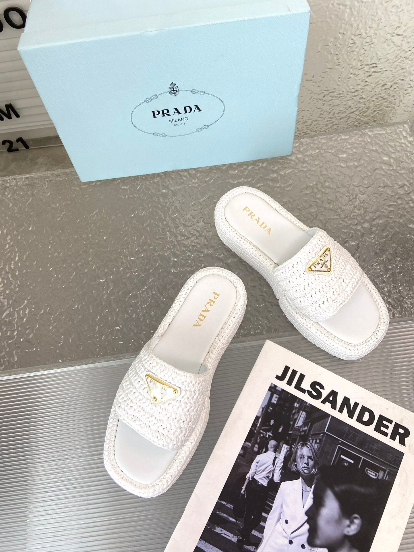 Spring and summer new style woven thick-soled triangle buckle strap slippers 0724032001