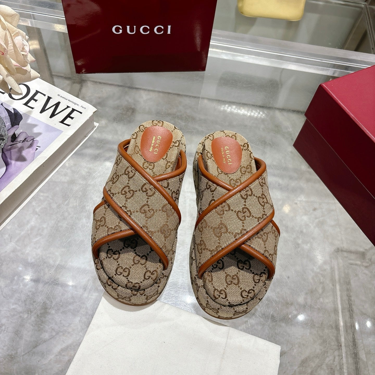 GG cross-upper thick-soled flip-flops 0725052901