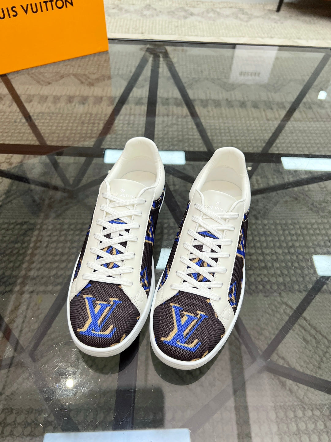 LVV fashion printed casual sports shoes 0725060310