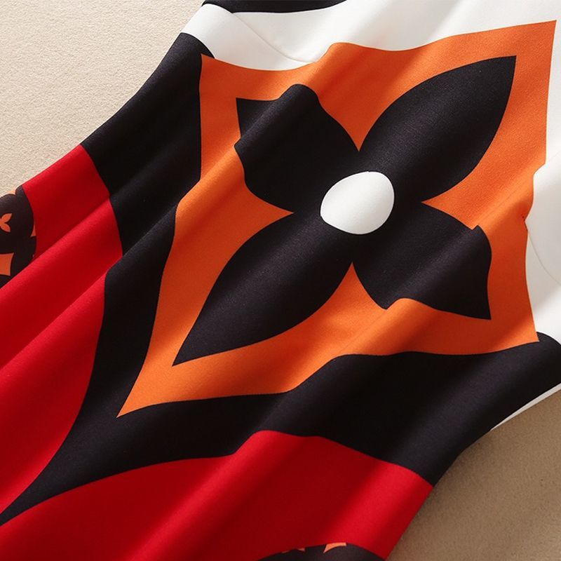 Printed Round Neck Slim Fit Dress PD10051805