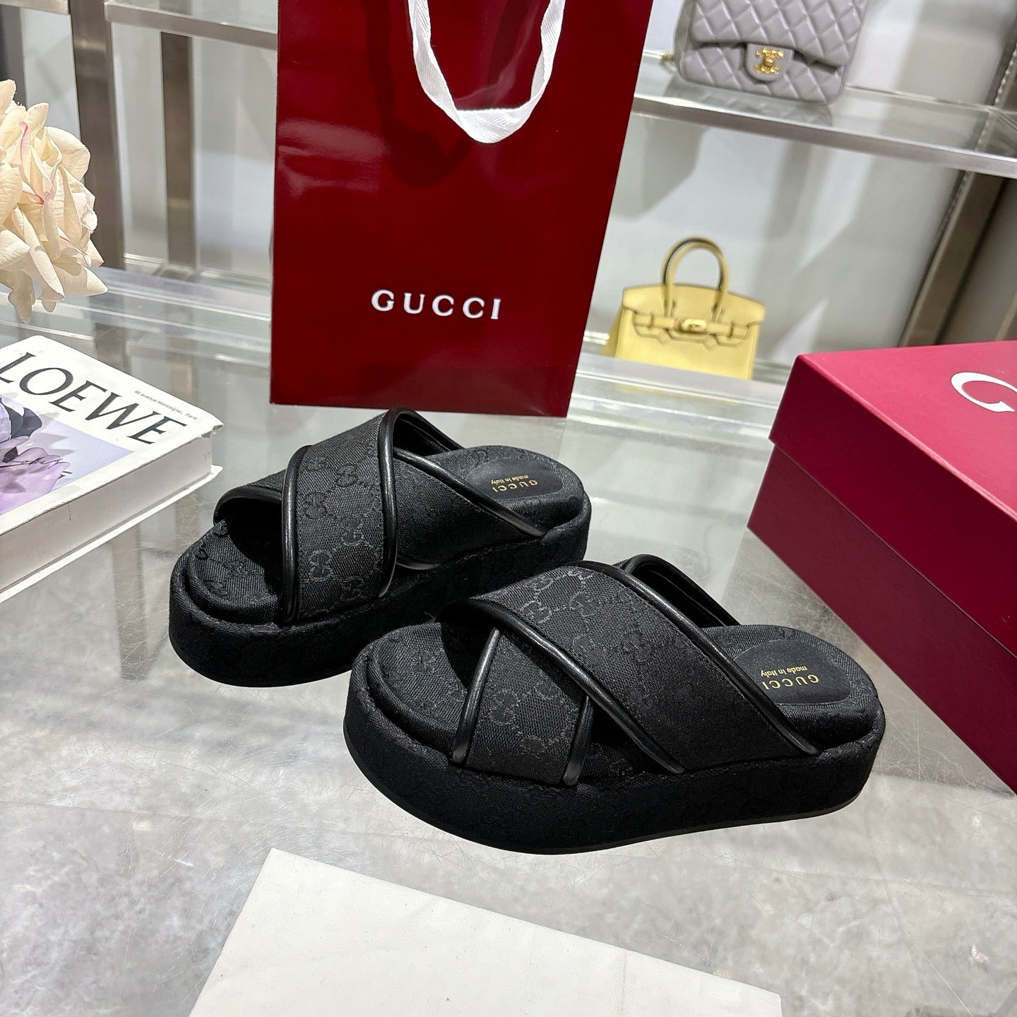 GG cross-upper thick-soled flip-flops 0725052901