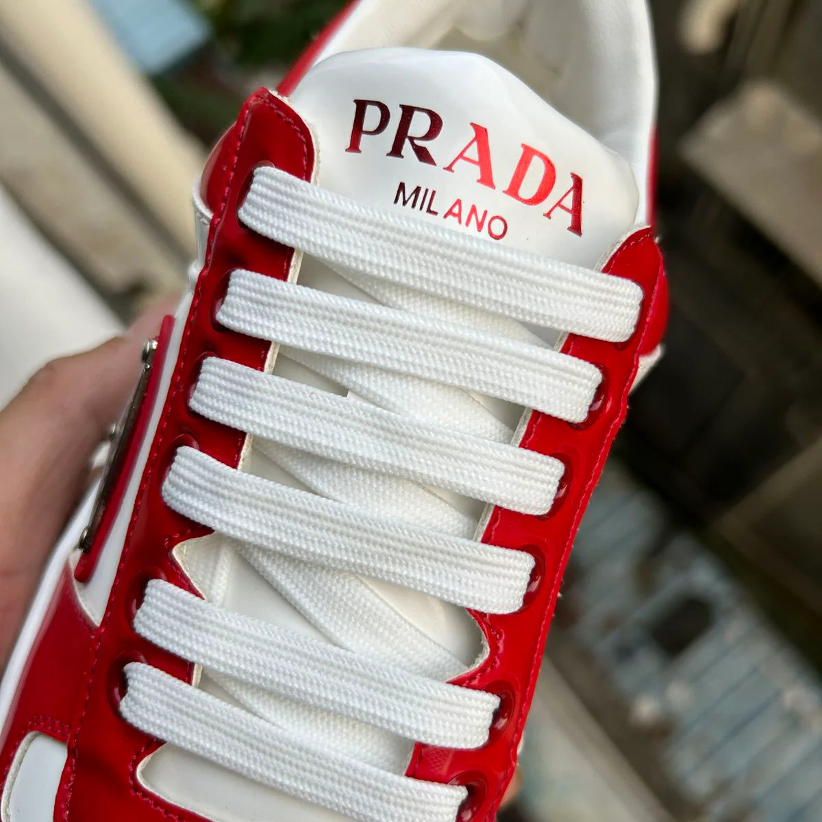 P New Women's Shoes Casual Shoes Triangle Buckle Lace-up Sneakers 1024060508