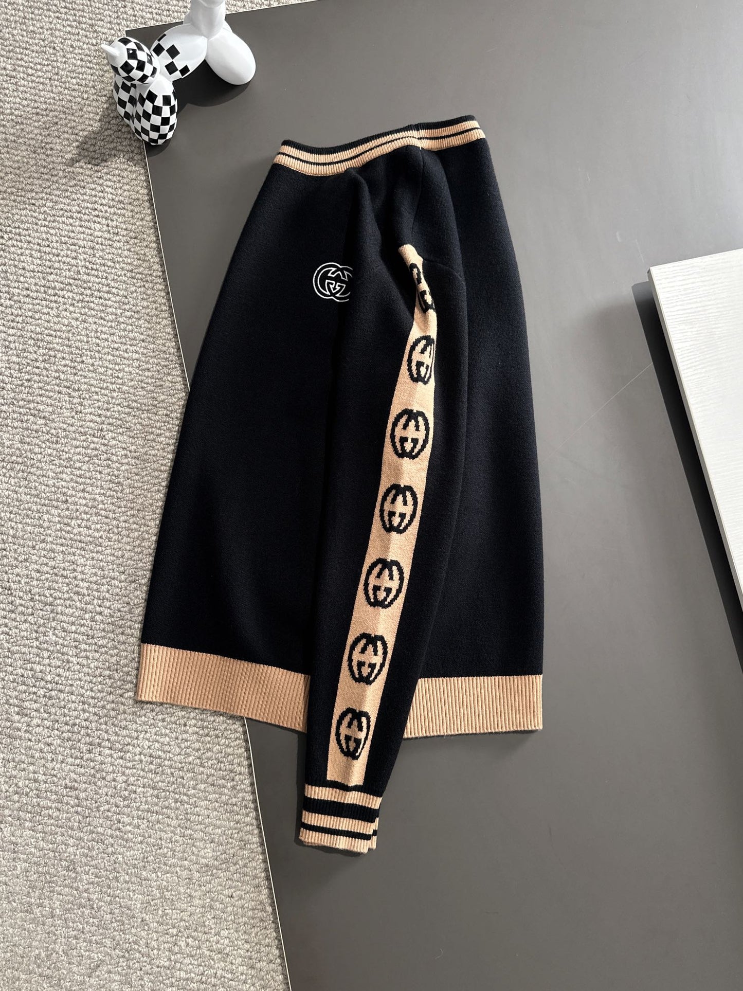 GG Fashion Print Crewneck Sweater 0724121811