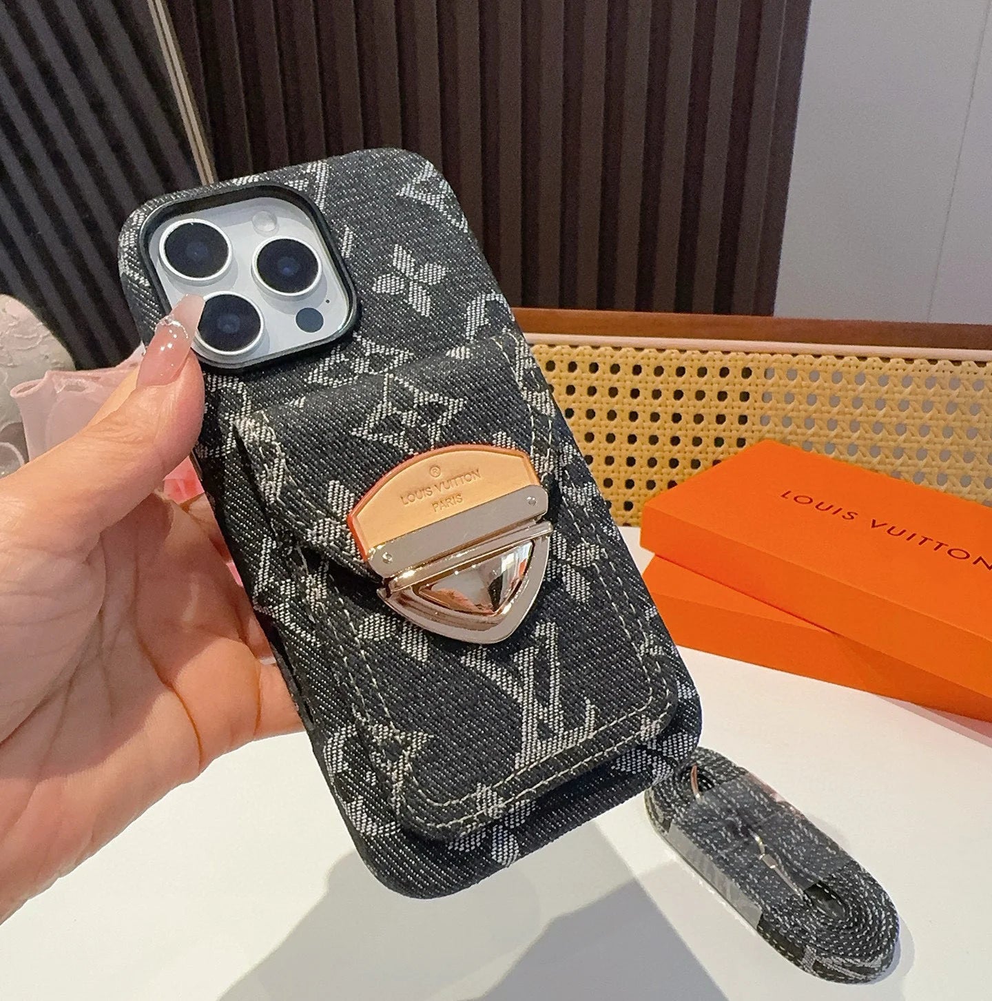 Lvv fashion print mobile phone case 0725100908