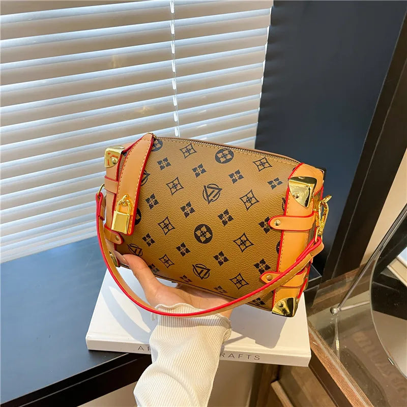 Casual and fashionable crossbody bag pillow 2025073009