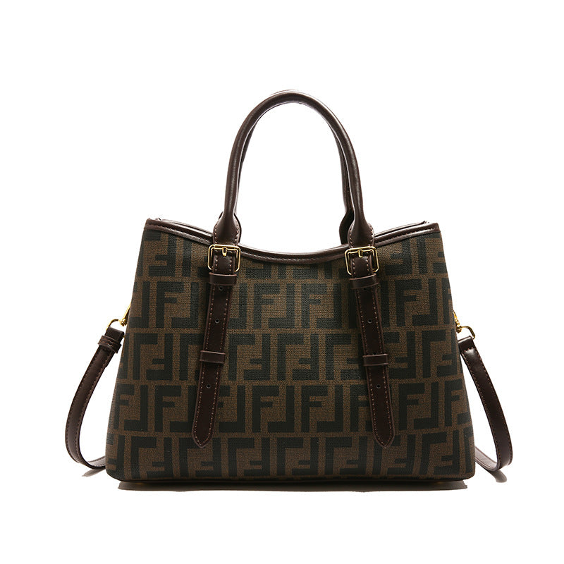 Retro single-shoulder crossbody bag 2025080801