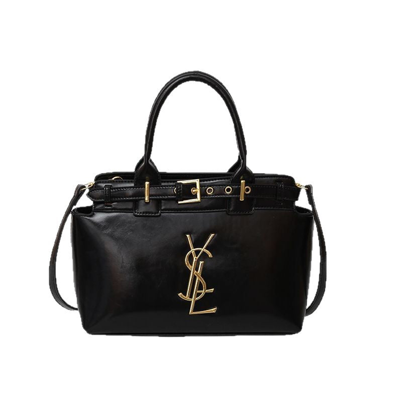 Elegant commuter crossbody bag 2025080814