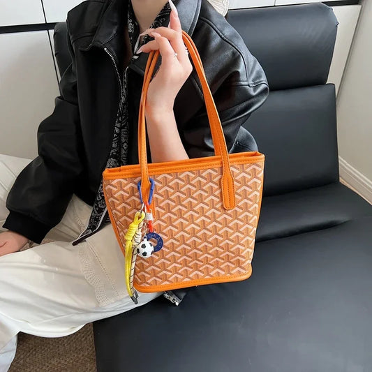 Light luxury women's shoulder bag and crossbody bag 2025072901