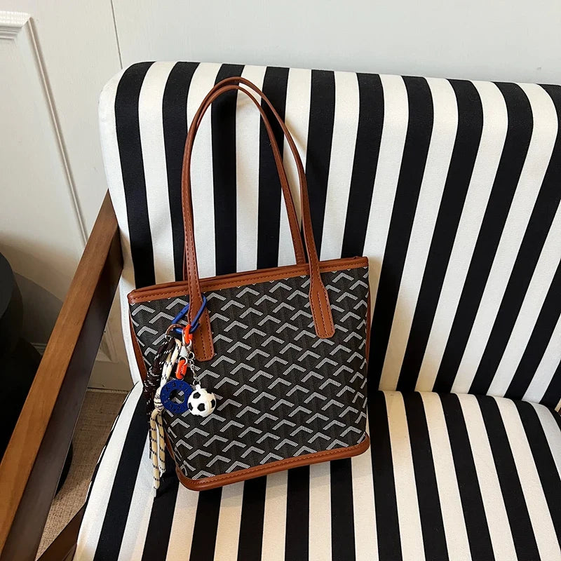 Light luxury women's shoulder bag and crossbody bag 2025072901