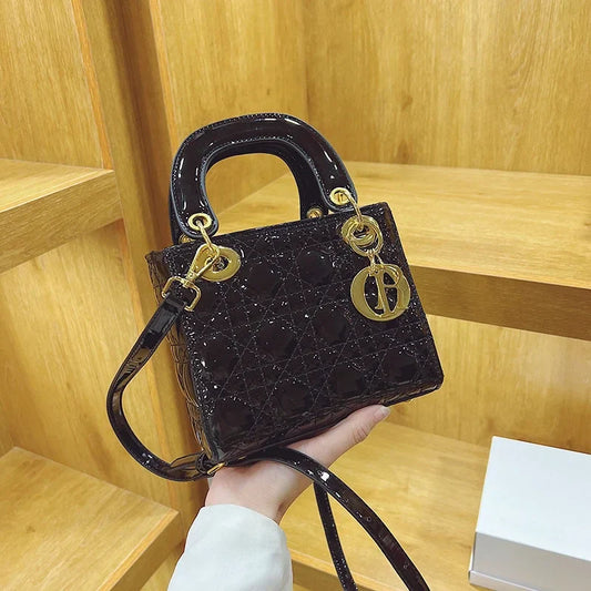 Solid-color shopping handbag 2025072906