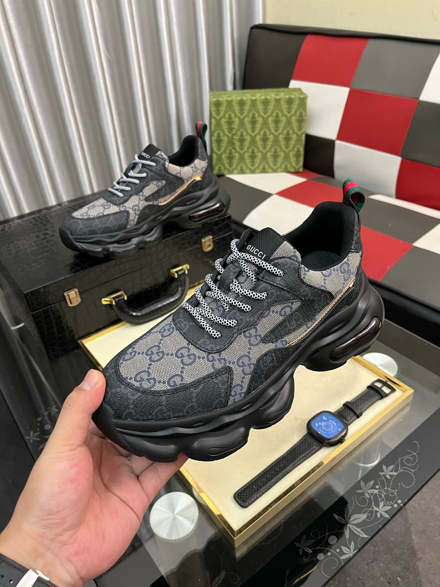 GG men's casual sneakers with print  0725102202