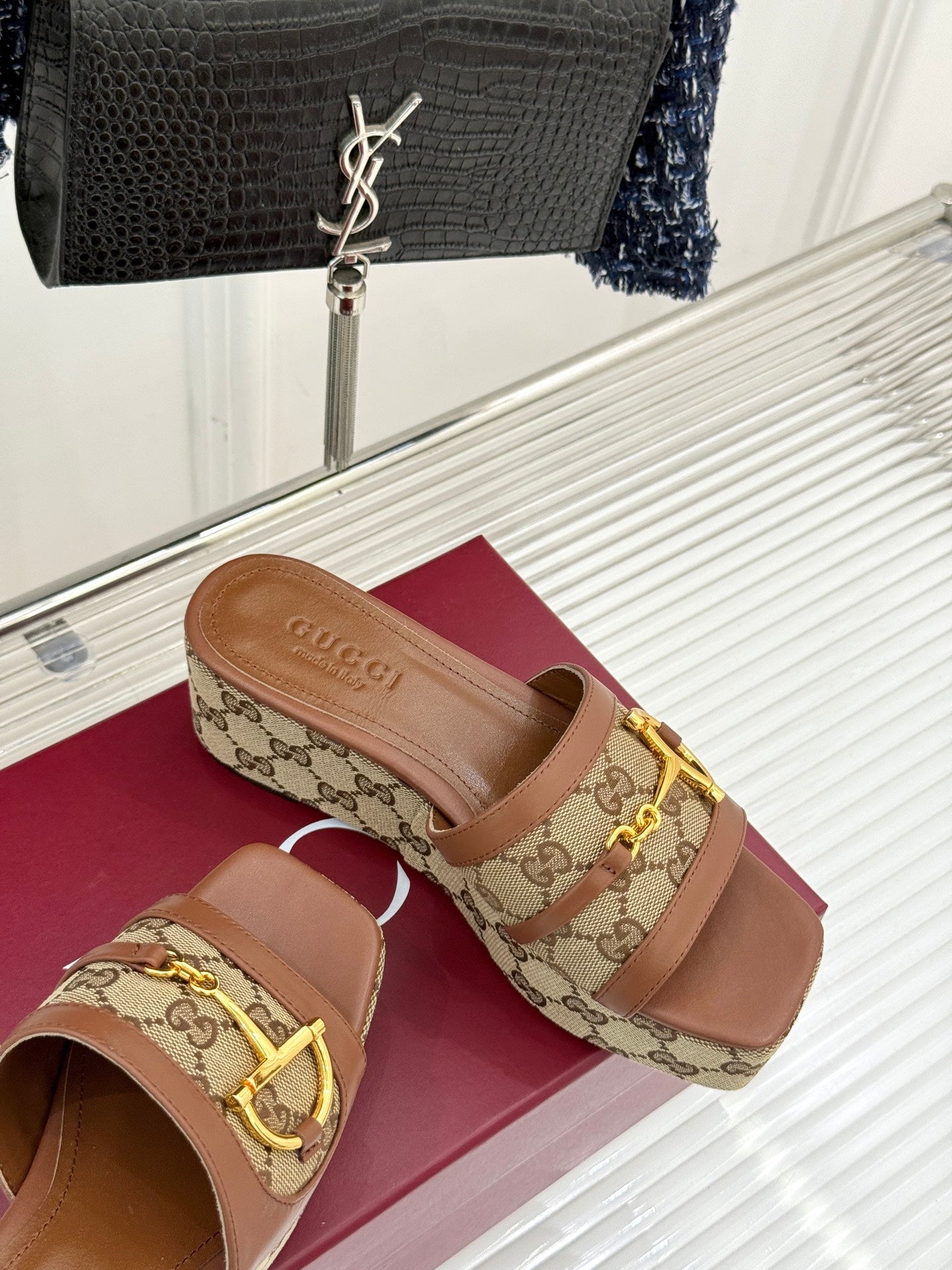 GG Thick-soled slippers with horse bit buckles 0725102402