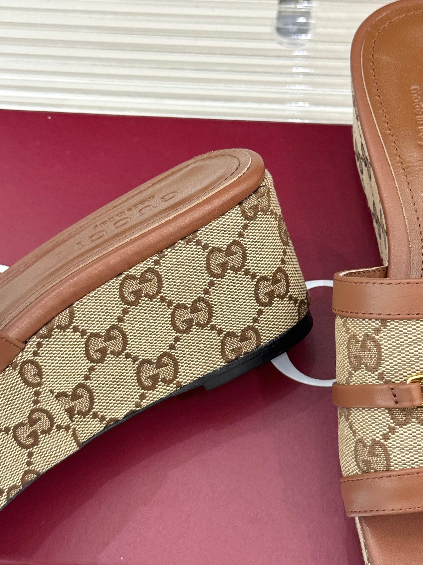 GG Thick-soled slippers with horse bit buckles 0725102402