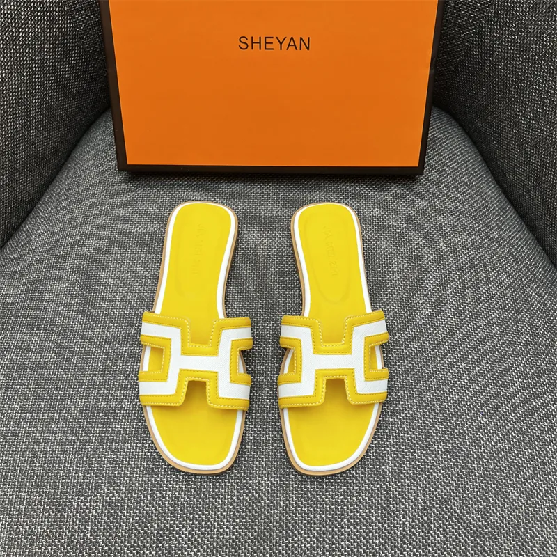 Fashion thick-soled beach slippers 9000904002