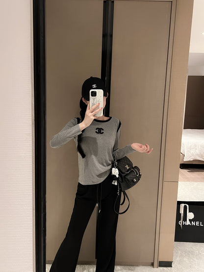 CNL Knitted Bottoming Sweater 0724090302