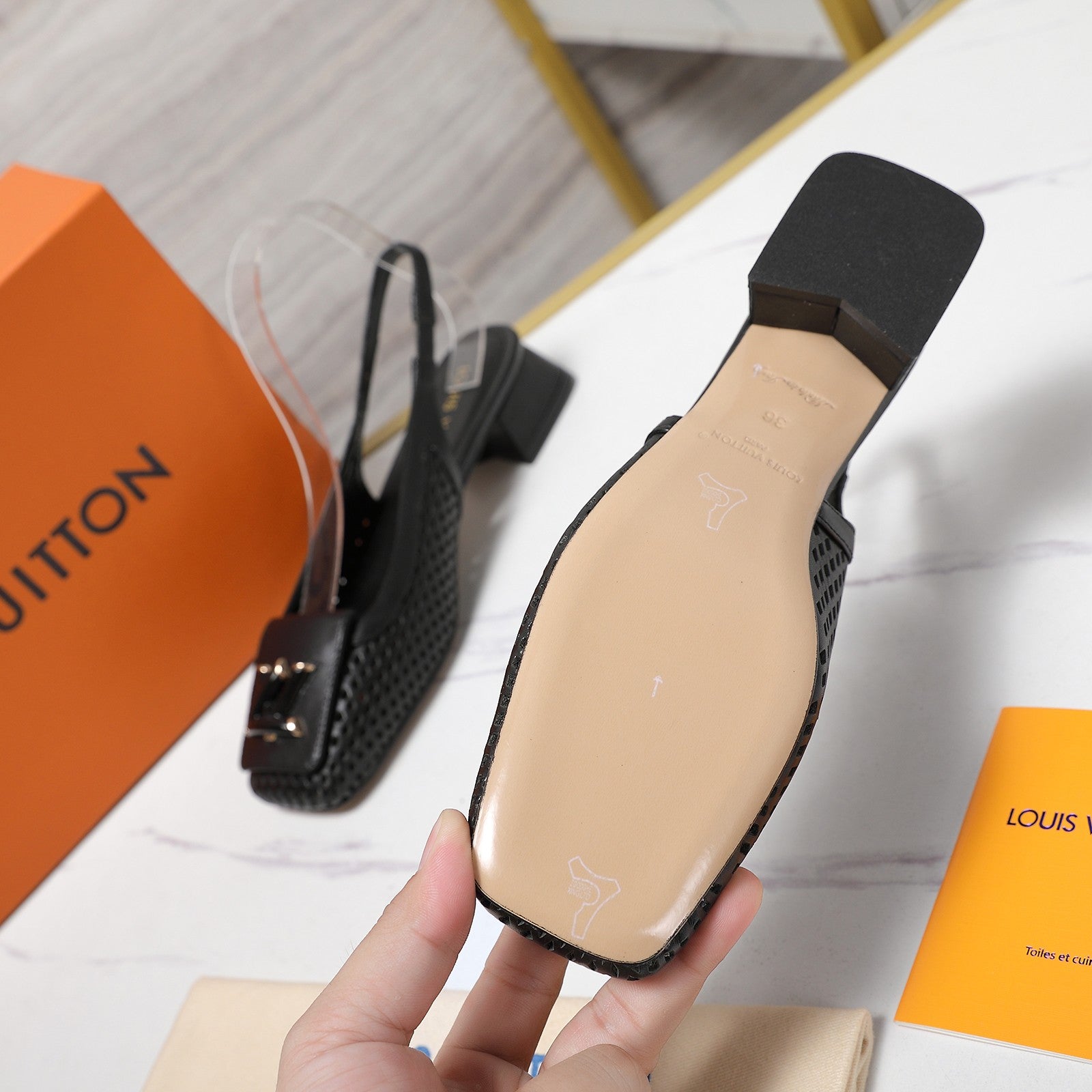 Lvv perforated sandals 0725102303