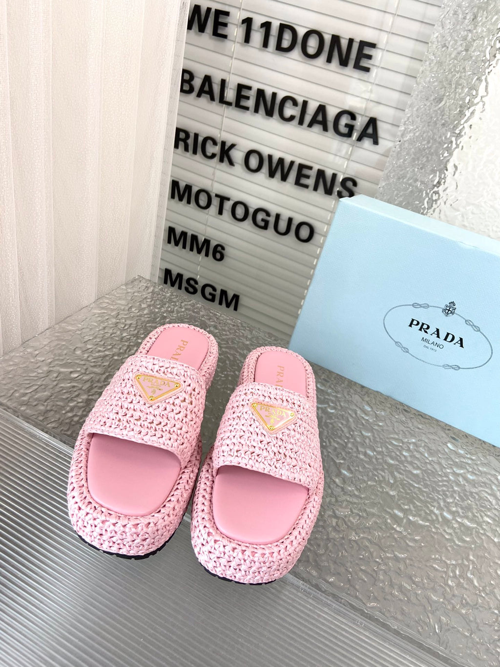 Spring and summer new style woven thick-soled triangle buckle strap slippers 0724032001