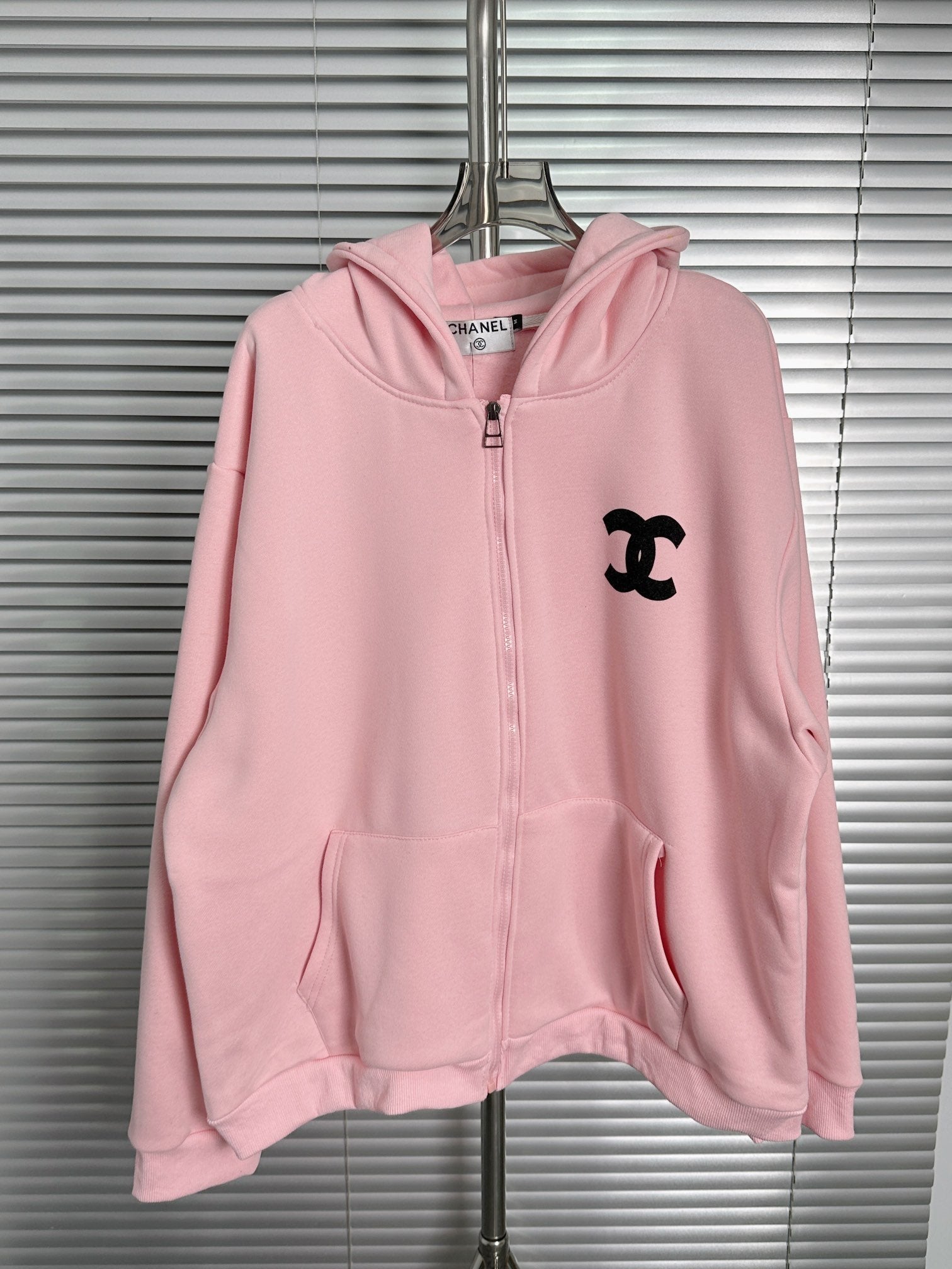 Classic Velvet Large Sweatshirt Jacket 0823120405