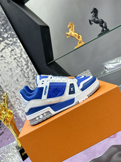 LV Trainer Sneaker 1824120914