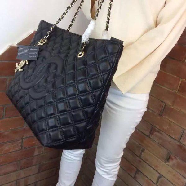 New Fashion Versatile Handheld Crossbody Bag 1023122116
