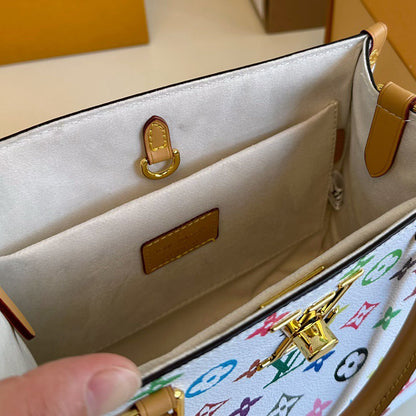 V white fashion print LOCK & GO bag 0724061306