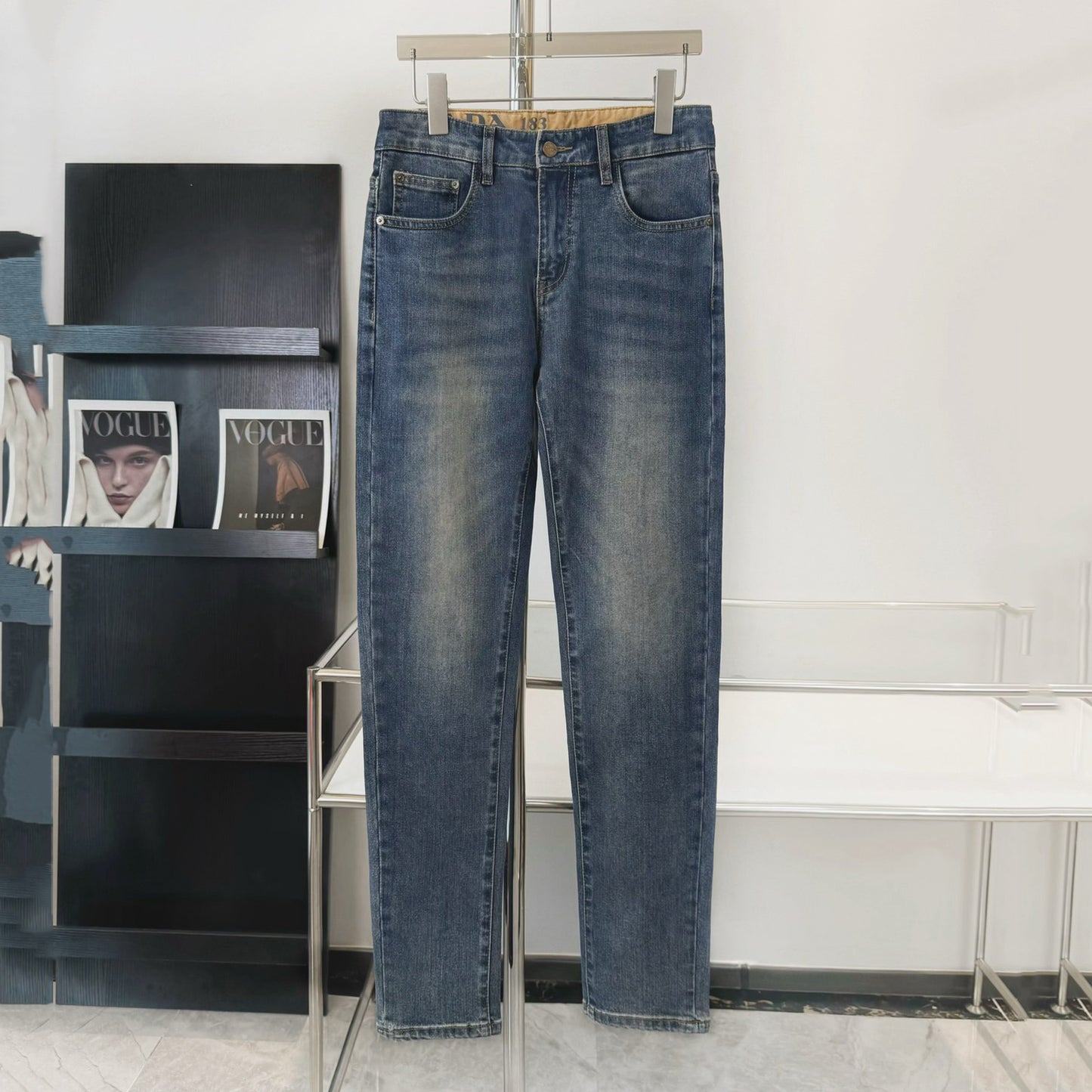 PR Embossed Letters Straight Leg Skinny Jeans 1824091007