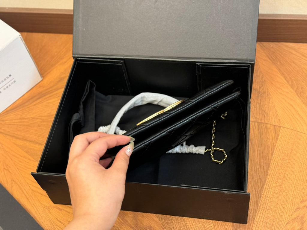 cnl Double C Baguette Bag 0724082704